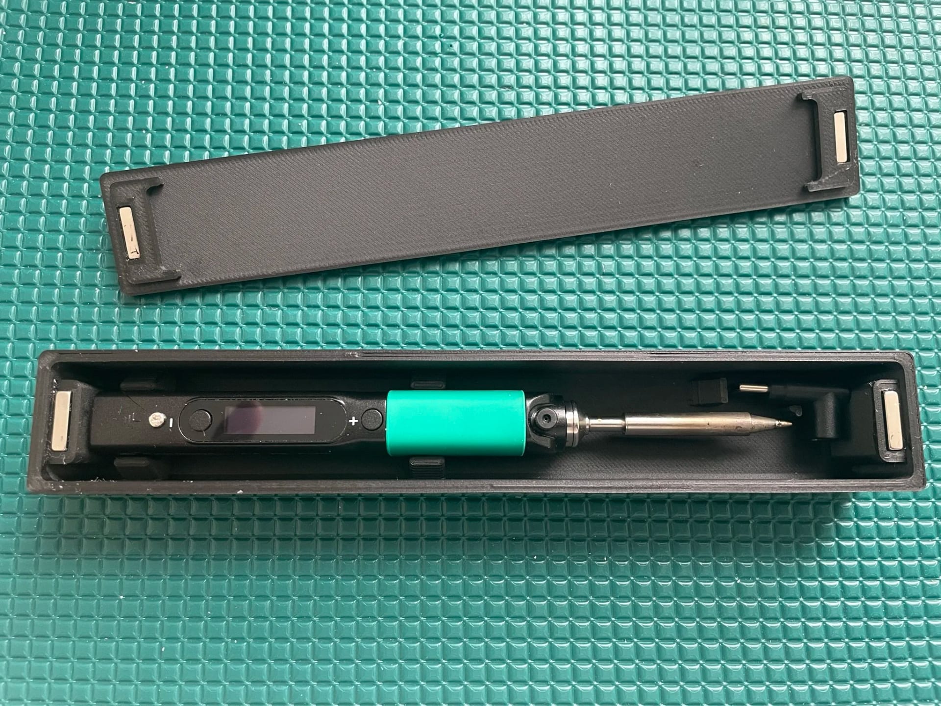 The finished V4 case